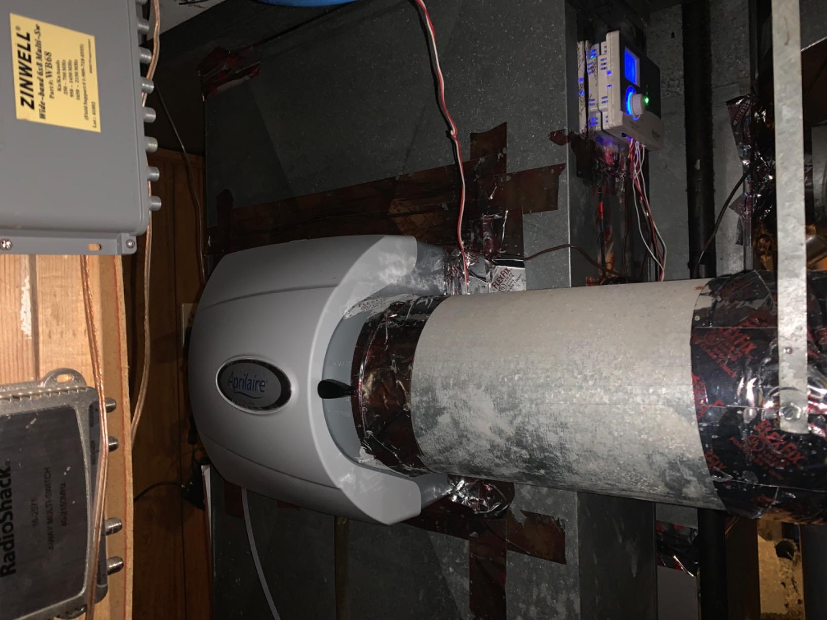 AprilAire 500 Whole-House Humidifier, Automatic Compact Furnace Humidifier, Large Capacity Whole-House Humidifier for Homes up to 3,600 Sq. Ft., White customer photo 1