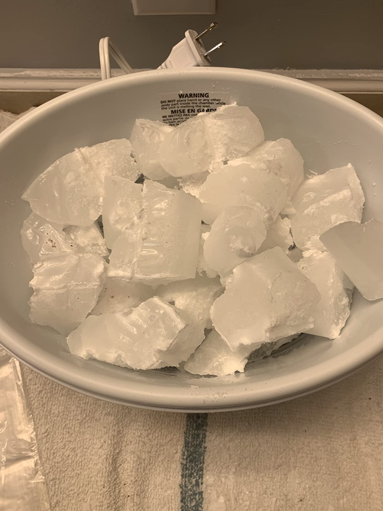 Revlon Luxury Paraffin Bath| For Soft Hands, Elbows & Feet,White & Pink customer photo 2