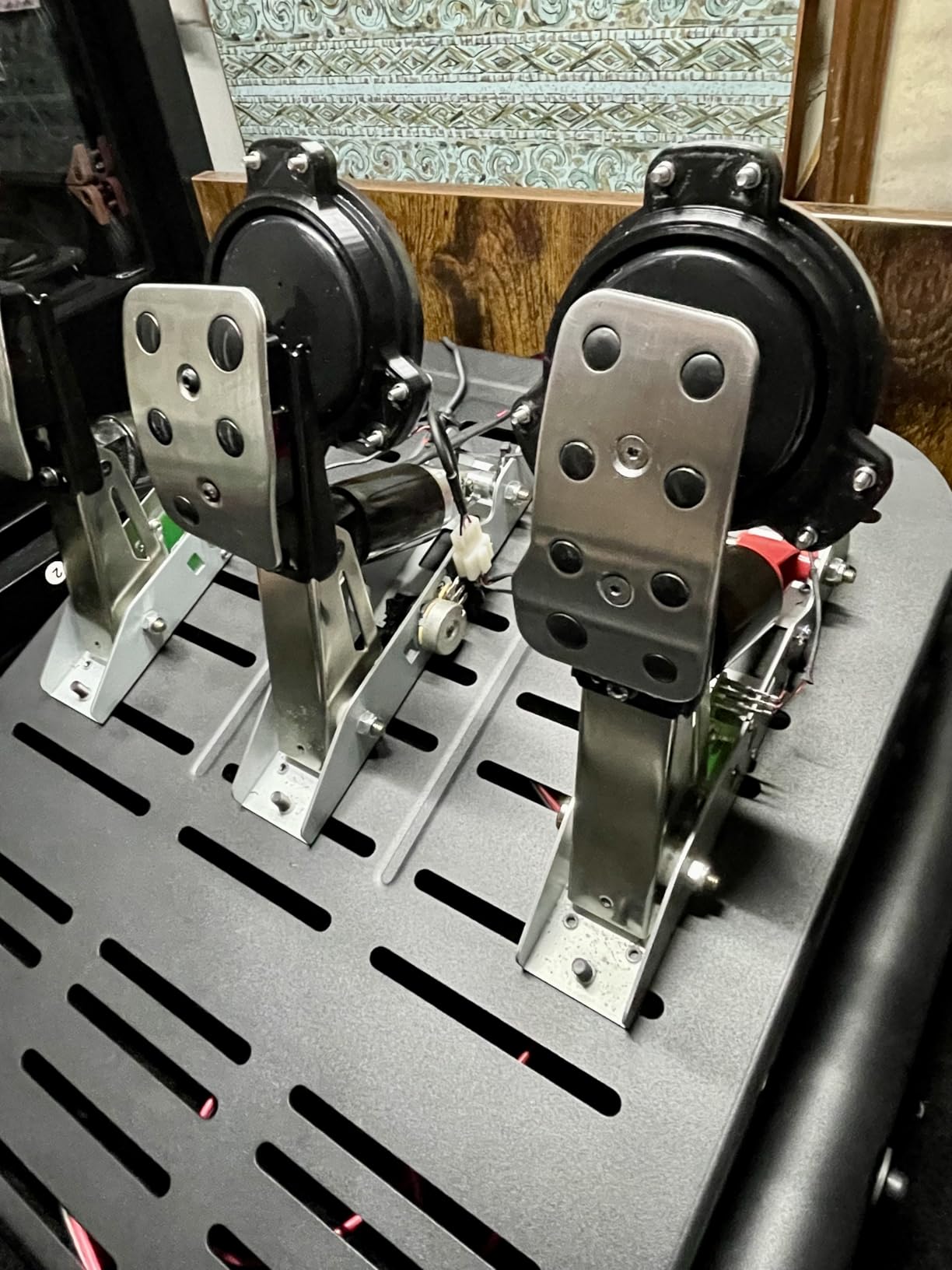 Dayton Audio TT25-16 Puck Tactile Transducer Mini Bass Shaker 16 Ohm customer photo 2