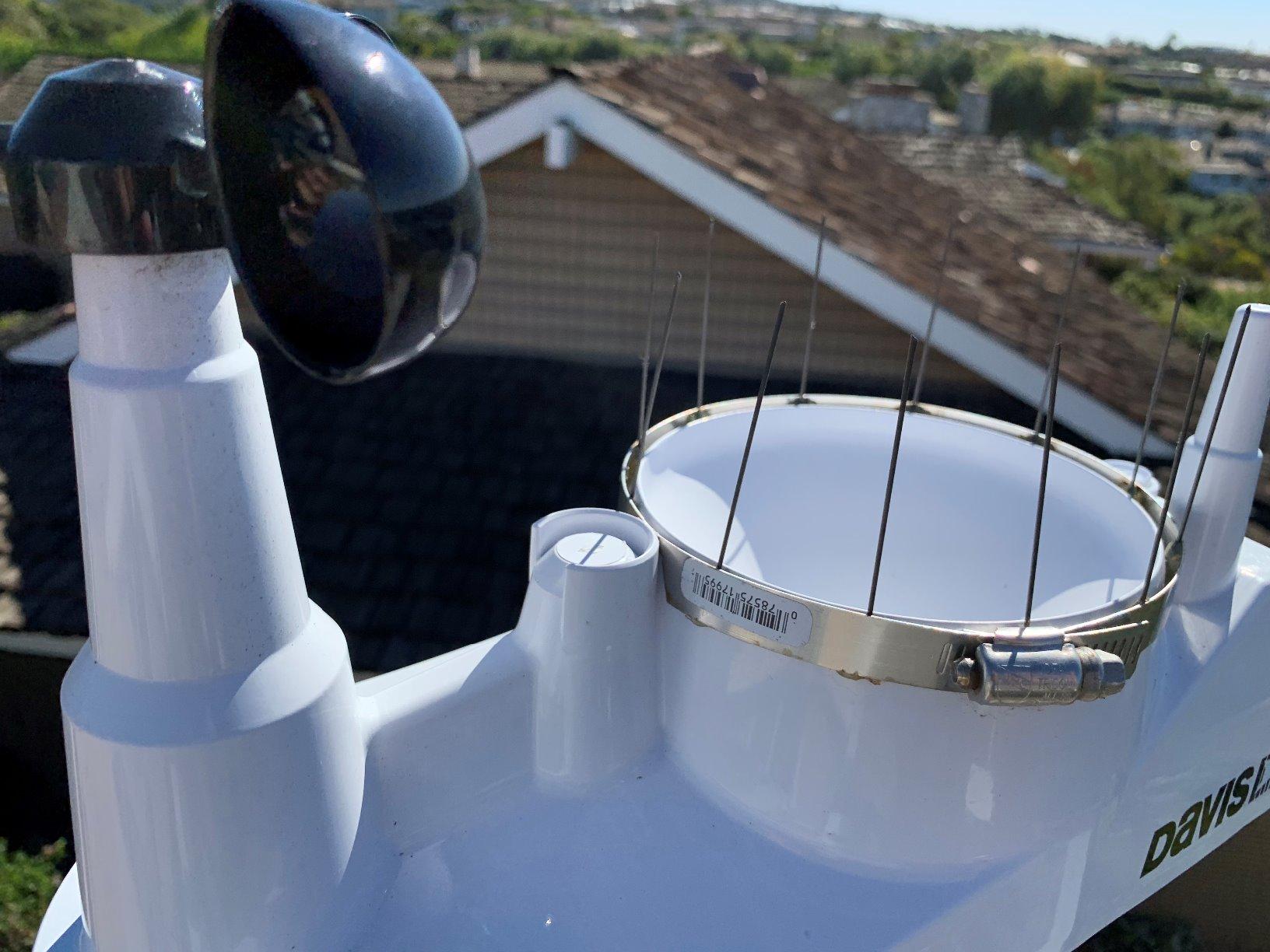 Davis Instruments 6357 Vantage Vue Wireless Sensor Suite customer photo 2