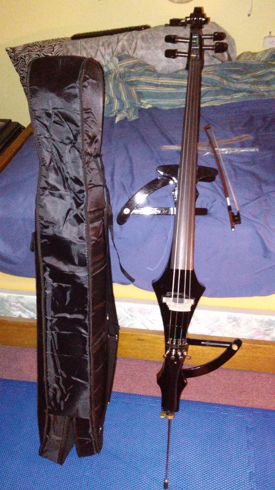 Cecilio CECO-4BK Ebony Electric Silent Metallic Black Cello in Style 4, Size 4/4 (Full Size) customer photo 1