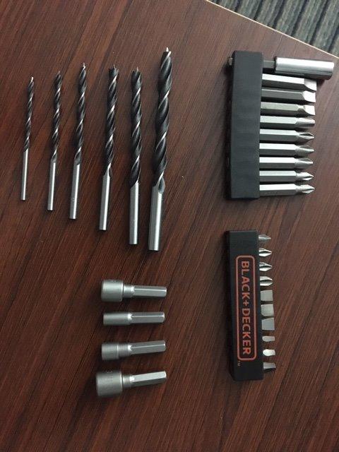 BLACK+DECKER 20V MAX POWERCONNECT Power Drill Cordless Drill Driver Electric Screwdriver with 30 Piece Bit Set, Battery and Charger Included (LD120VA) customer photo 2