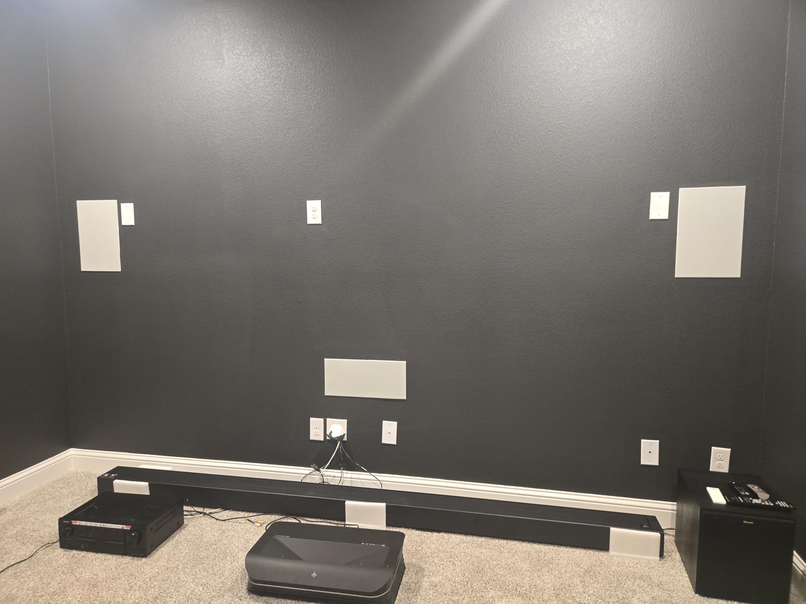 Klipsch R-5502-W II In-Wall Speaker - White (Each) customer photo 1