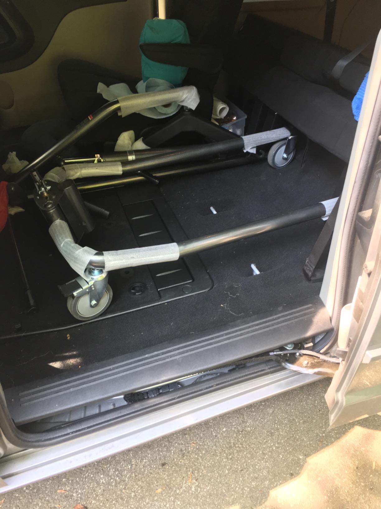 Vive 13023SV Handicap Hydraulic Lift, Silver Vein 5 Inch - Professional Hydraulic Patient Lift with 450 lb Capacity customer photo 1