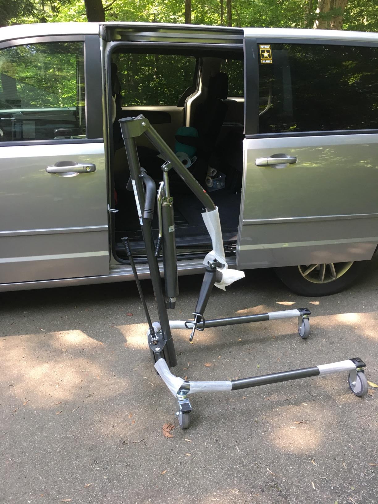 Vive 13023SV Handicap Hydraulic Lift, Silver Vein 5 Inch - Professional Hydraulic Patient Lift with 450 lb Capacity customer photo 2
