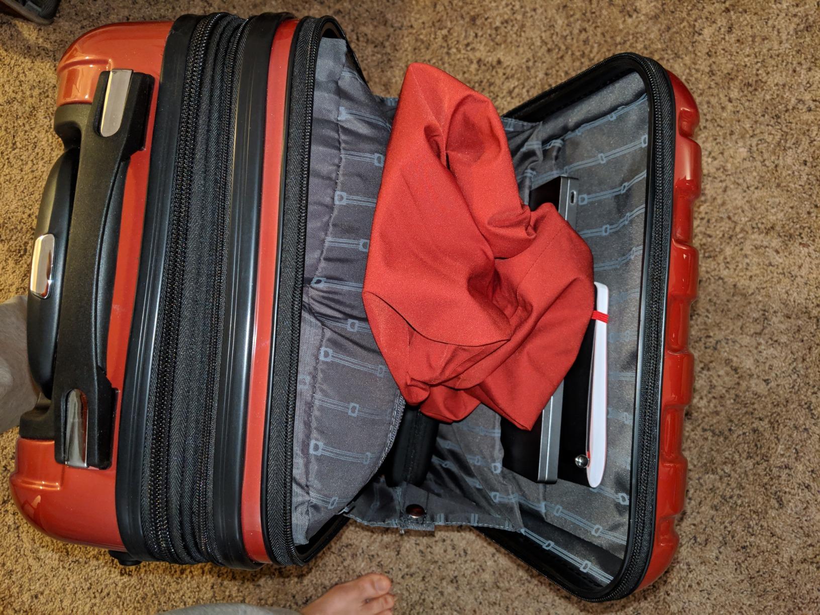 Delsey Paris Helium Aero Hardside Expandable Luggage with Spinner Wheels, Brick Red, Checked-Medium 24 Inch customer photo 1