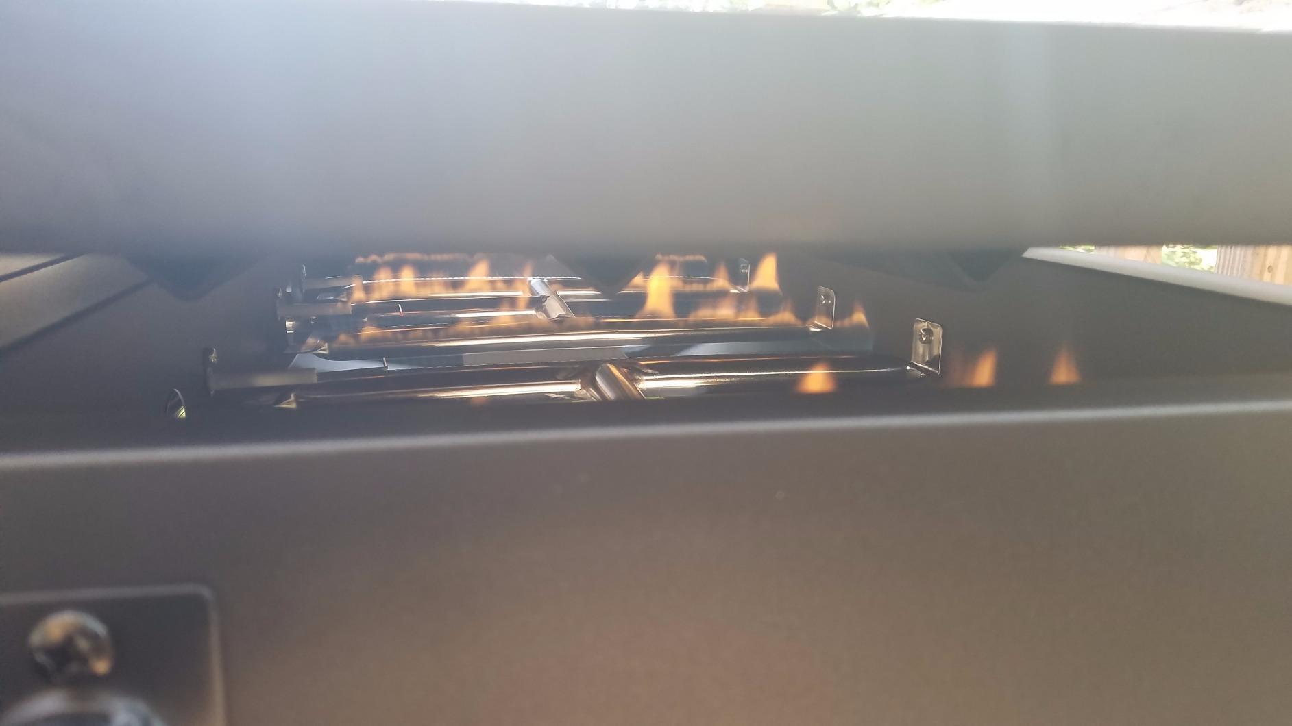 Blackstone Flat Top Gas Grill Griddle 2 Burner Propane Fuelled Rear Grease Management System, 1517, Outdoor Griddle Station for Camping, 28 inch customer photo 2