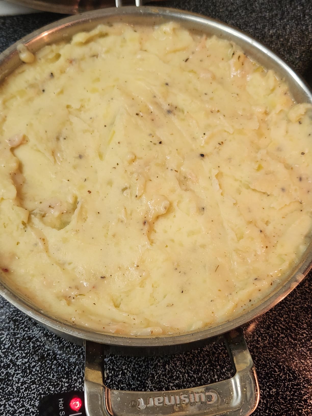 Cuisinart 12-Piece MultiClad Pro Triple Ply Stainless Steel Pots and Pans Set, Cookware Set Compatible with Induction, Electric, Gas Cooktops, Cool Grip Handles, Oven Safe to 500°F, Silver customer photo 2