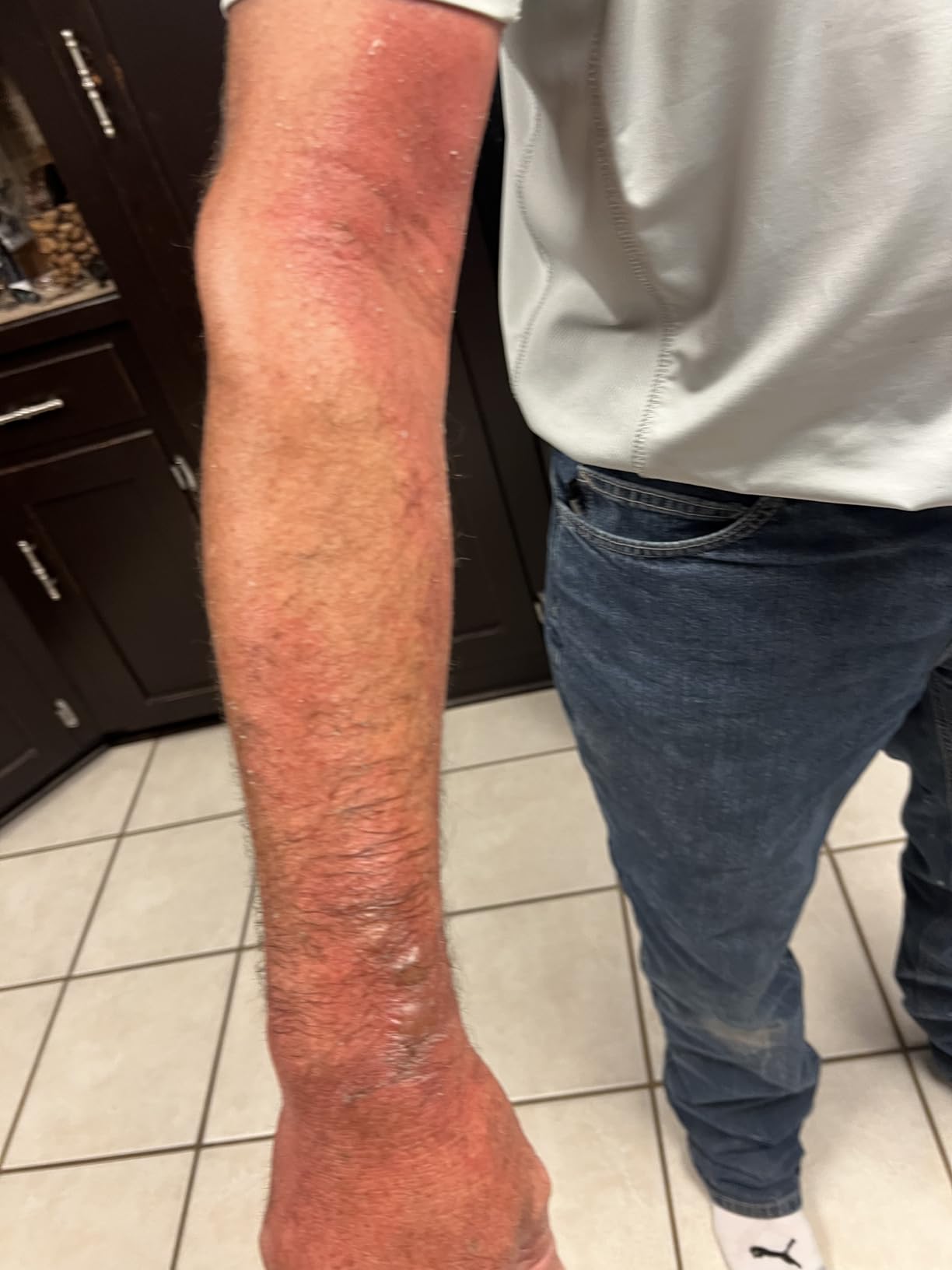 Big D 344 Odor Control Fogger, Mountain Air Fragrance-Kills odors from fire, flood, decomposition, skunk, cigarettes, musty smells-Ideal for use in cars, property management, hotels, 5 oz (Pack of 12) customer photo 1