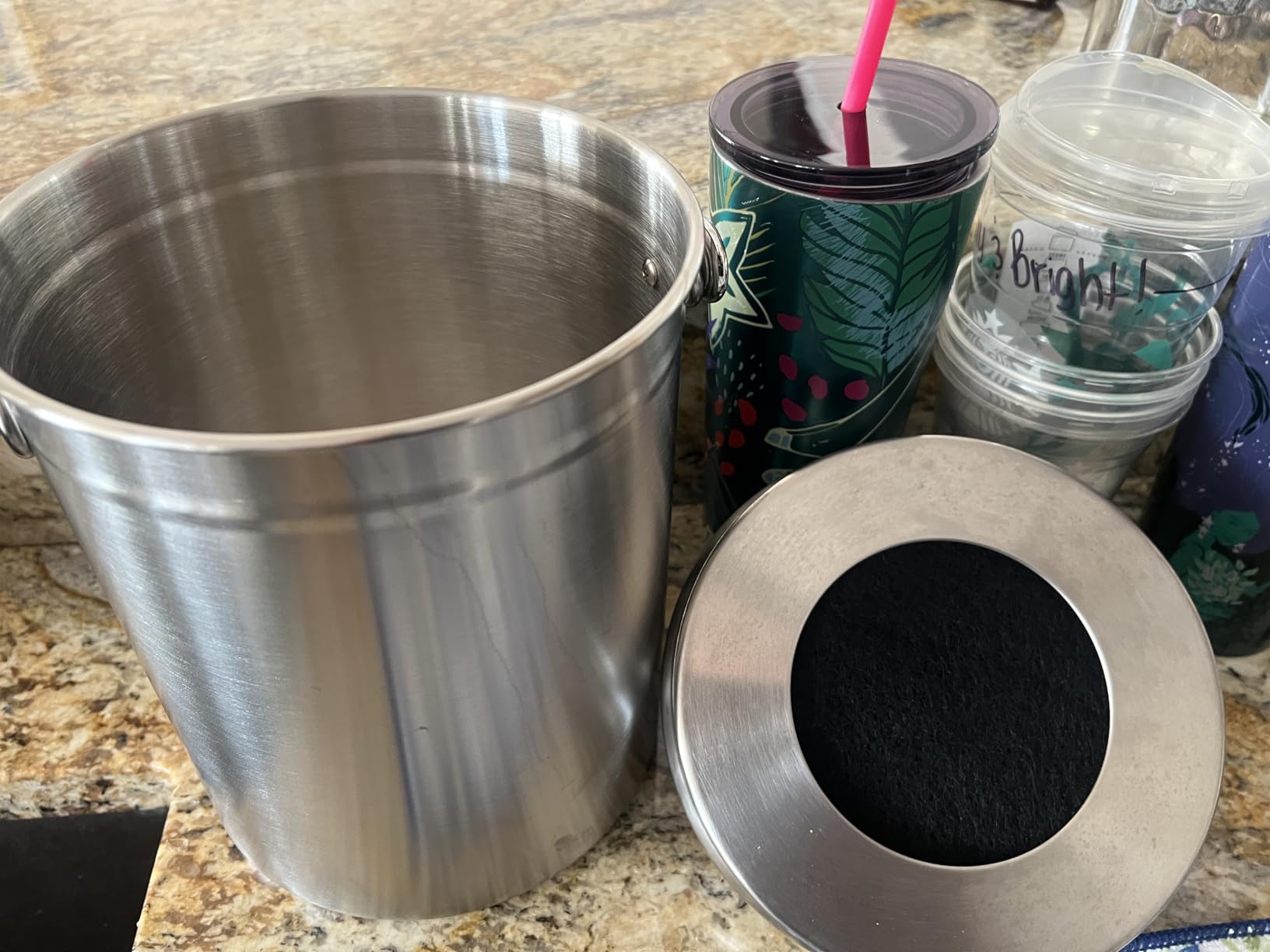 EPICA Countertop Compost Bin Kitchen | 1.3 Gallon | Odorless Composting Bin with Carbon Filters | Indoor Compost Bin with Lid | Stainless Steel Kitchen Composter for Food Scraps & Waste Recycling customer photo 2