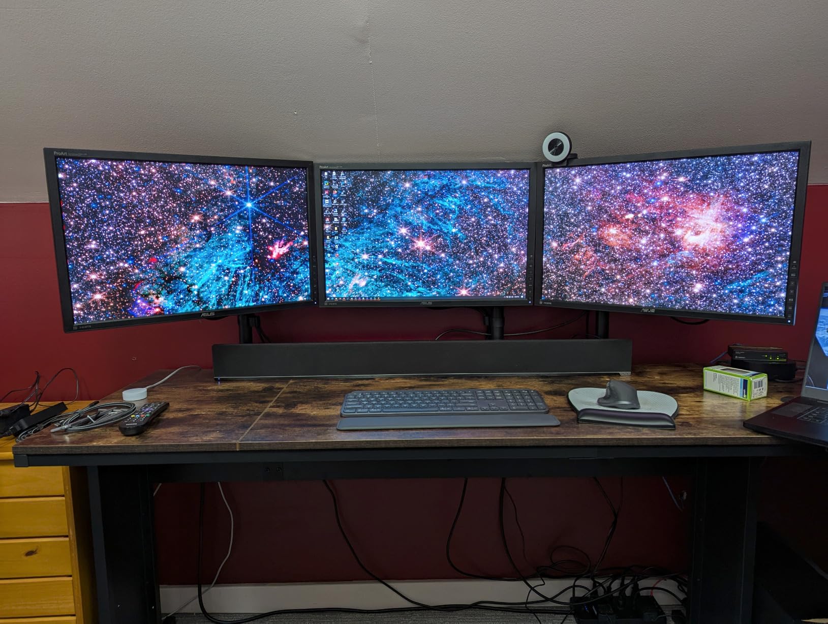 VIVO Single 13 to 38 inch Ultrawide Monitor Arm Desk Mount, Regular Screens up to 32 inches, 22 lbs capacity, Fully Adjustable Stand with C-Clamp and Grommet Base, Black, STAND-V001 customer photo 1