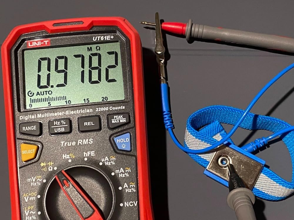 iFixit Anti-Static Wrist Strap (Adjustable up to Size XL) - ESD Grounding Wristband customer photo 1