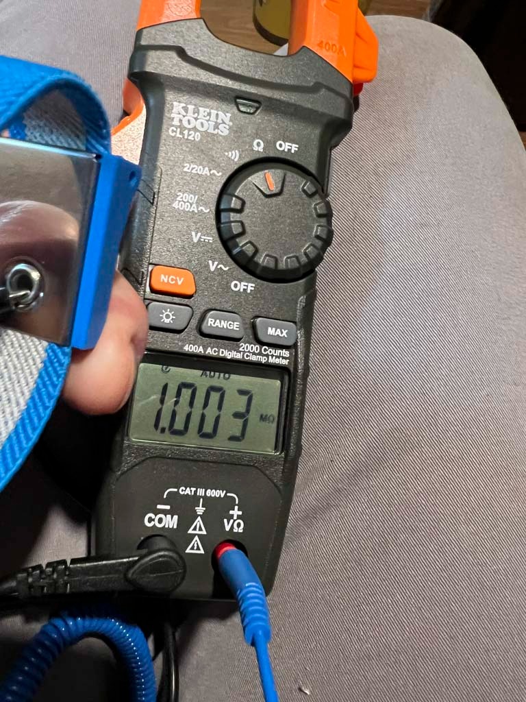 iFixit Anti-Static Wrist Strap (Adjustable up to Size XL) - ESD Grounding Wristband customer photo 2