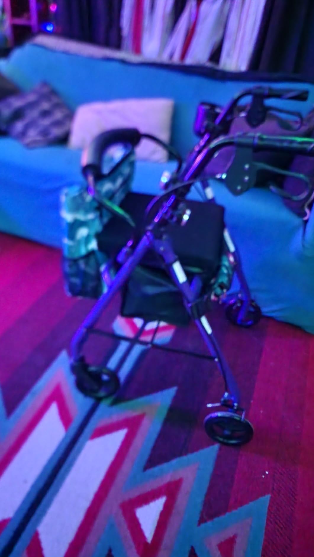 Medline Aluminum Rollator Walker with Seat, Purple, 250 lb. Weight Capacity, Lightweight, 6