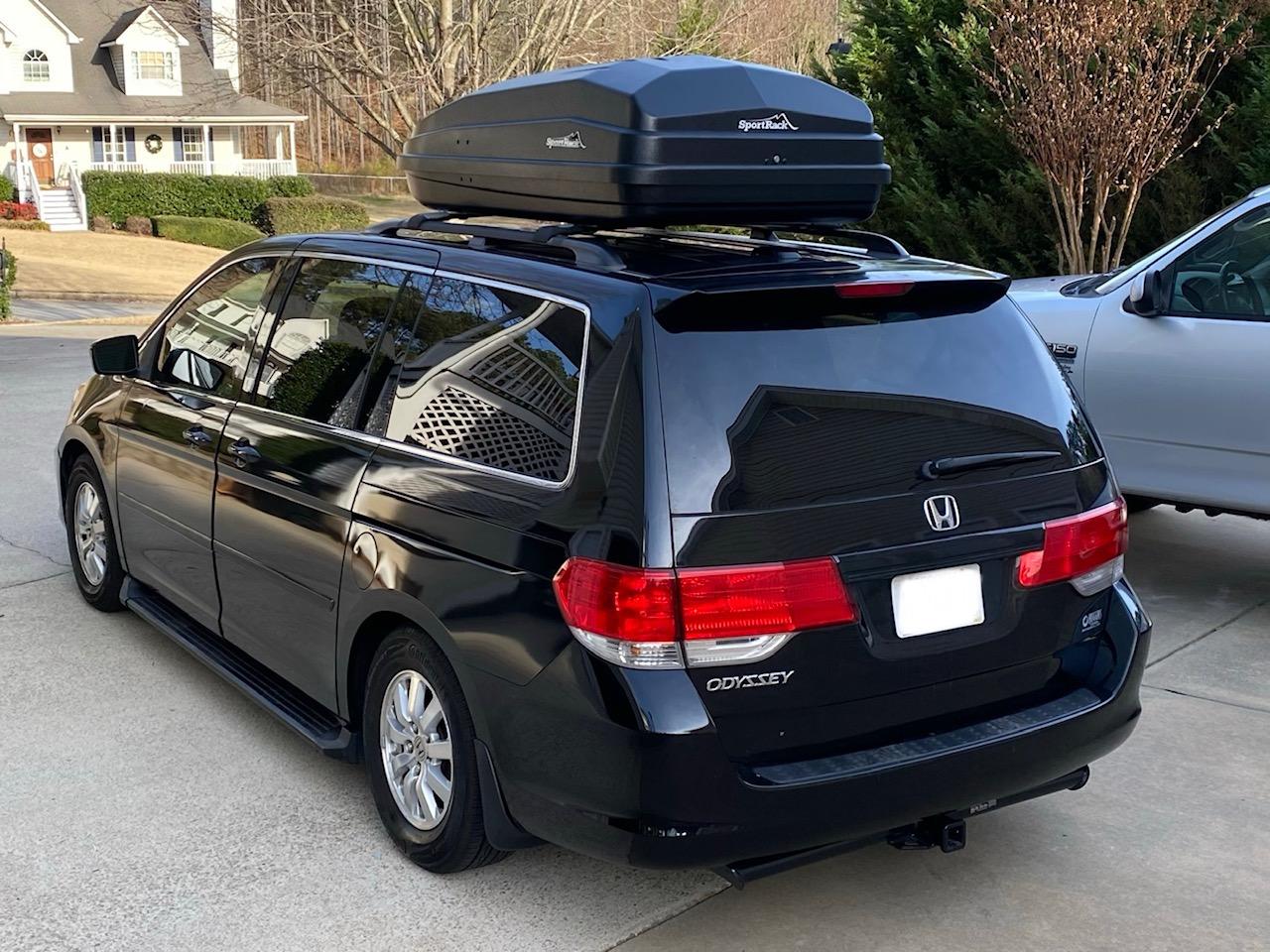 SportRack Vista XL Rear Opening Cargo Box, Black customer photo 2