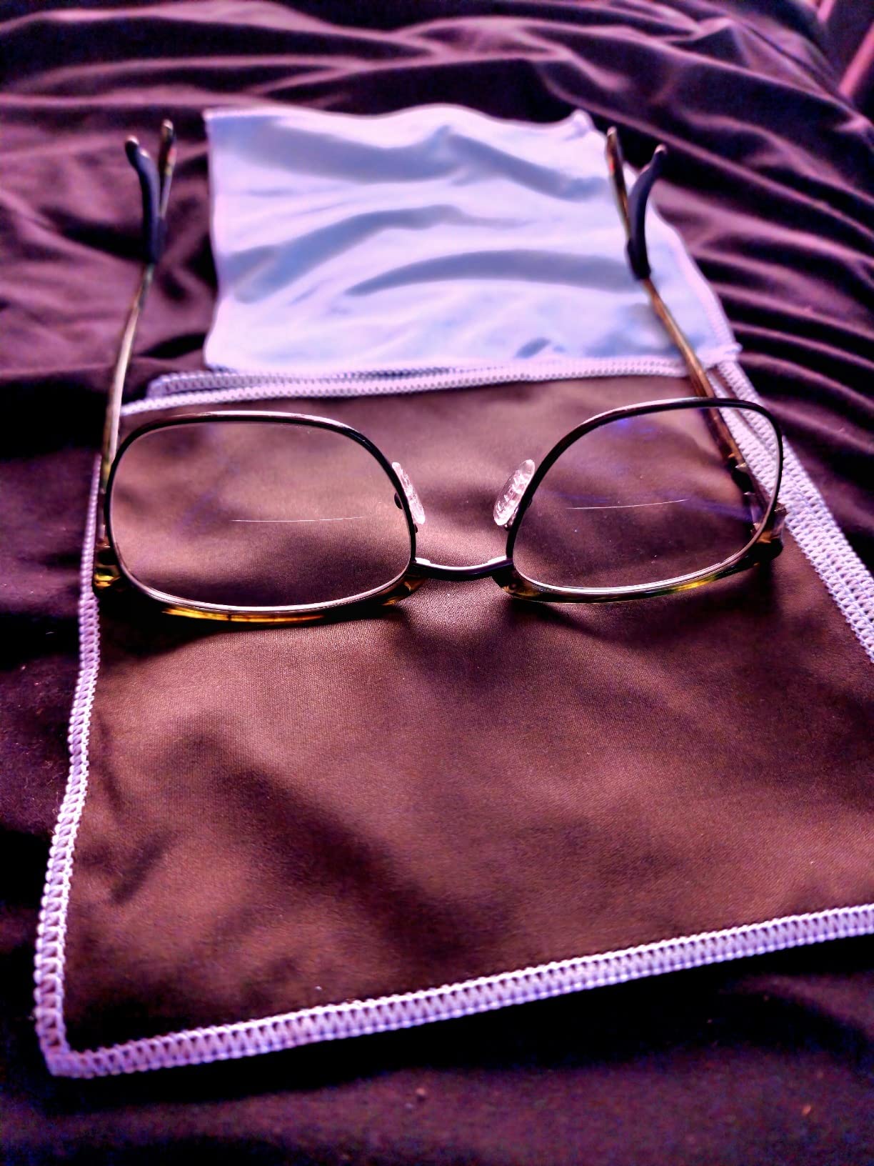 Eco-Fused Microfiber Cleaning Cloths - 5 Pack - Double-Sided Cleaning Cloths - Microfiber and Suede Cloth for Smartphones, LCD TV, Tablets, Laptop Screens, Camera Lenses and Delicate Surfaces customer photo 2