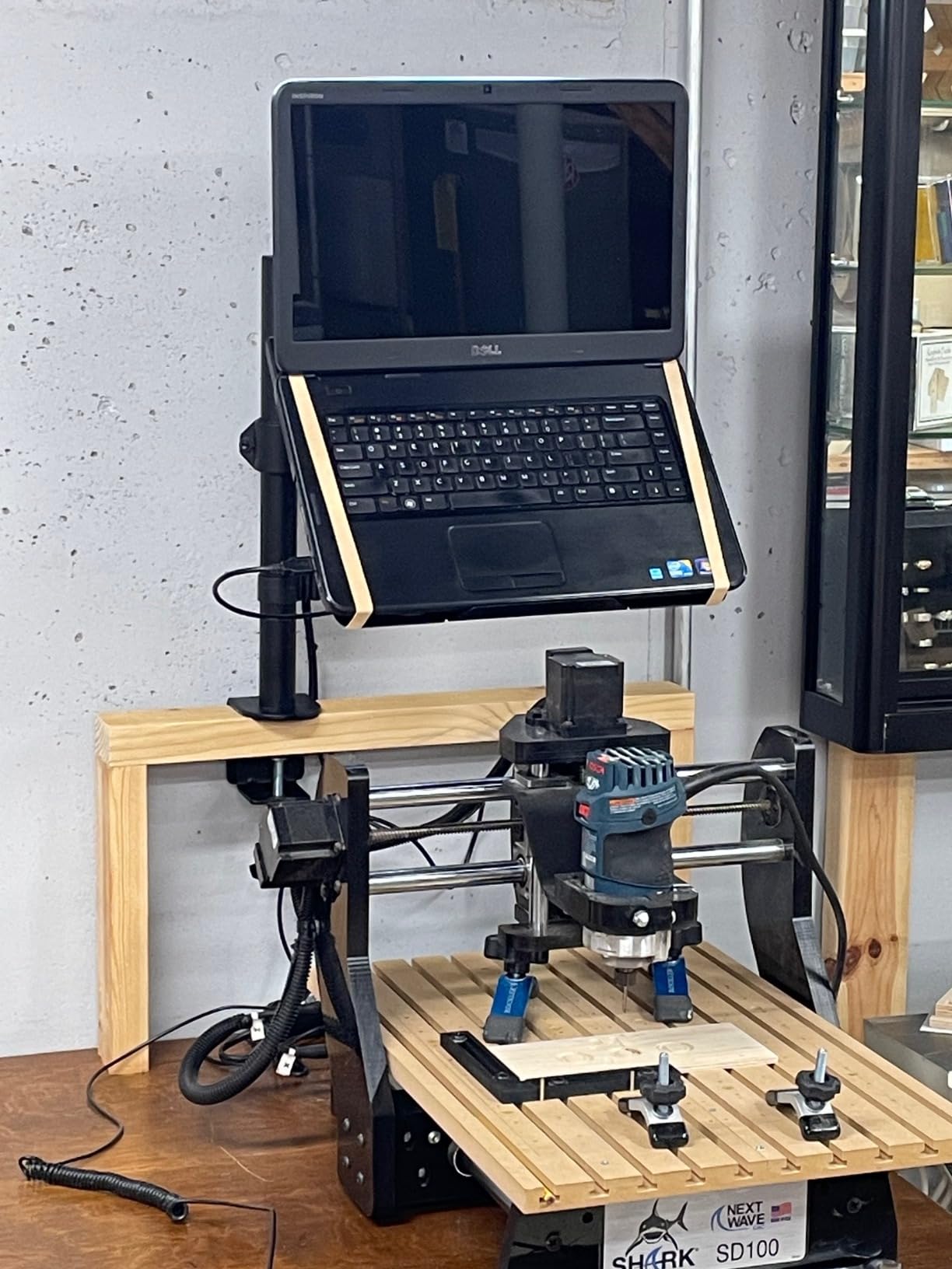 VIVO Single Laptop Notebook Desk Mount Stand, Fully Adjustable Extension with C-clamp, Fits up to 17 inch Laptops, Black, STAND-V001L customer photo 1
