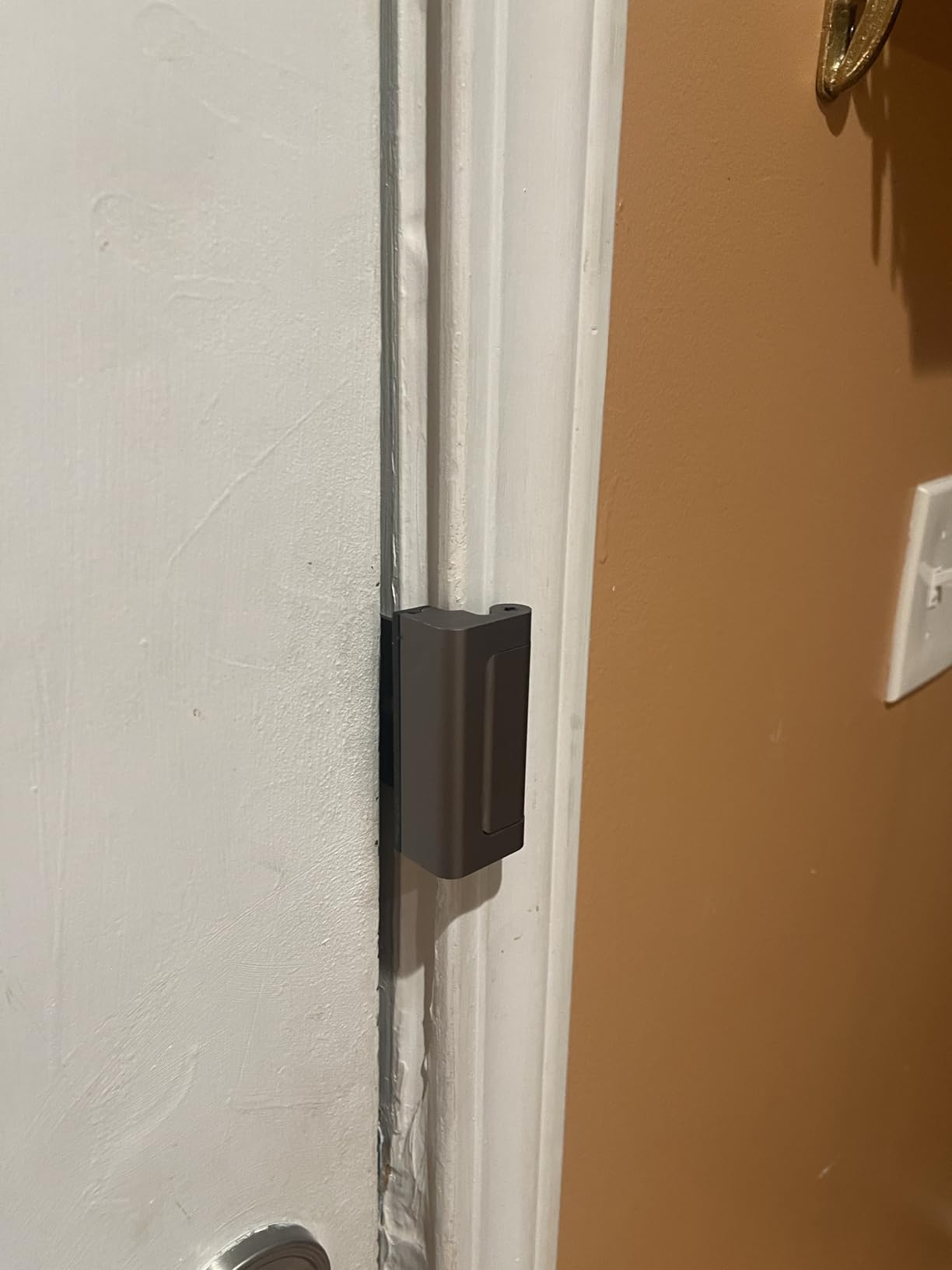 Prime-Line U 10827 Door Reinforcement Lock - Add Extra High Security to Your Home customer photo 2