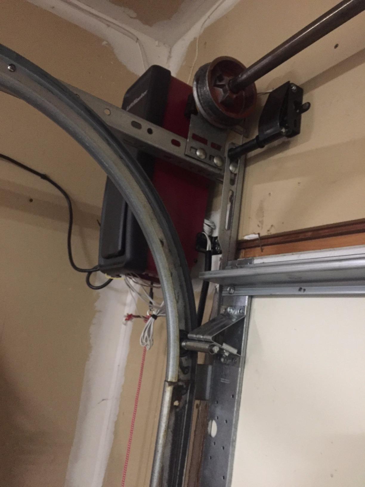 LiftMaster 8500 LiftMaster 2-Pack (Replaced by 98022) Garage Door Opener Side Mount Security+2.0 & MyQ Technology Compatible customer photo 1