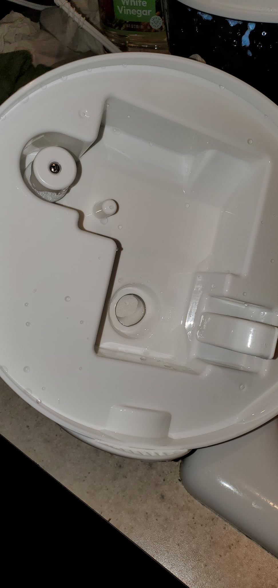 Vicks Filter-Free Ultrasonic Humidifier, Recommended by Pediatricians*, 1.2 Gal Ultrasonic Cool Mist Humidifiers for Bedrooms & Kids Rooms, Works with Vicks VapoPads customer photo 1