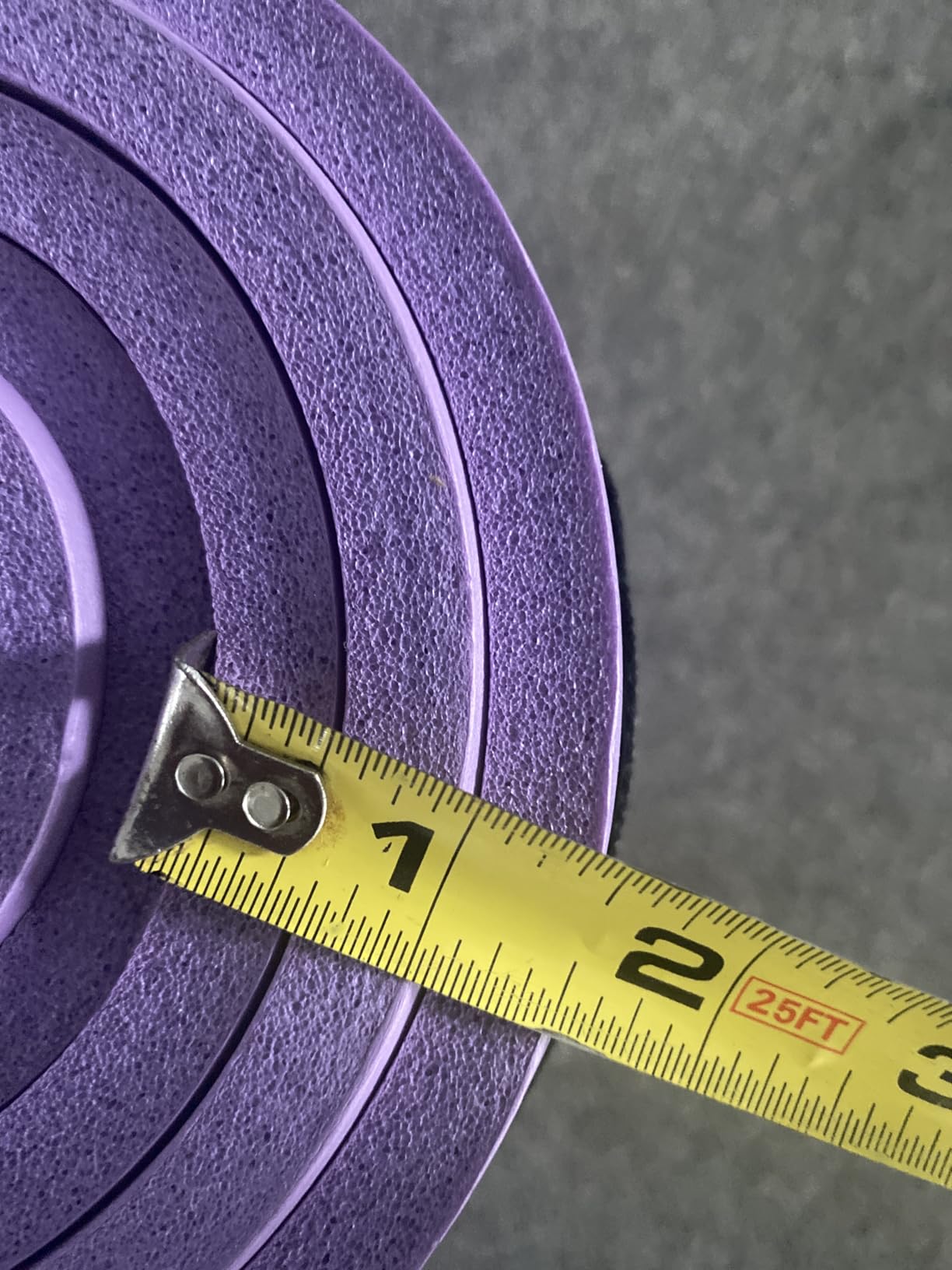 Fitvids Yoga Mat, 1/2-Inch Extra Thick High Density Exercise Mat, Anti-Tear Exercise Yoga Mat with Carrying Strap, Suitable for Various Yoga Exercises customer photo 1