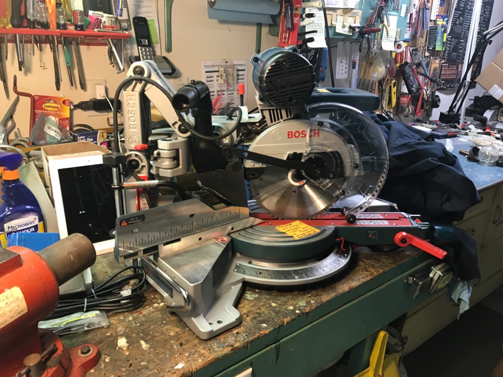 BOSCH CM10GD Compact Miter Saw - 15 Amp Corded 10 Inch Dual-Bevel Sliding Glide Miter Saw with 60-Tooth Carbide Saw Blade customer photo 2