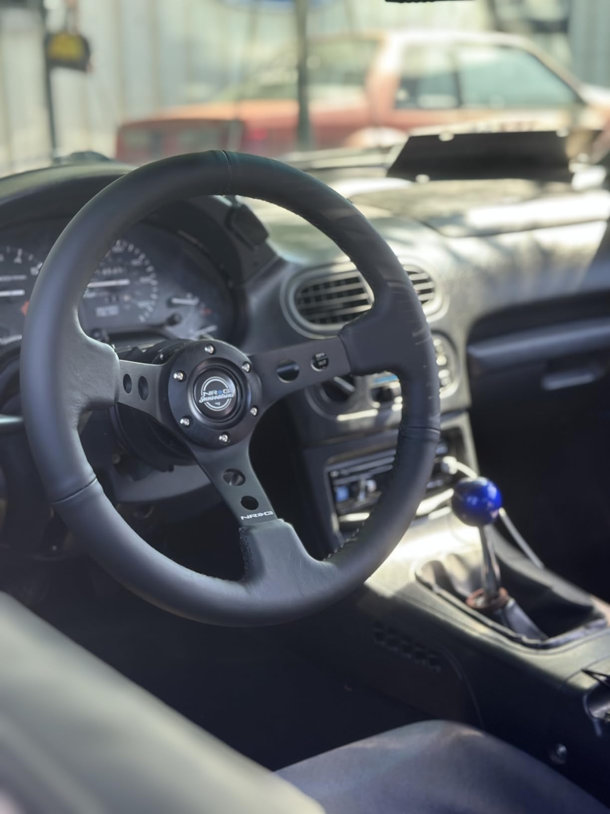 NRG Innovations Gen 2.5 Steering Wheel Quick Release Kit(Black/CF Ring), 6x70 and 6x74mm Bolt Patterns, NRG-SRK-250CF customer photo 1