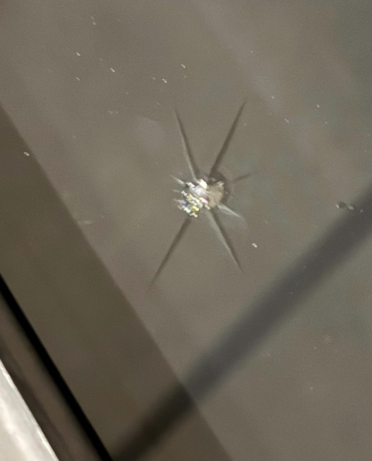 Rain-X 600001 Windshield Repair Kit - Quick and Easy Durable Resin Based Windshield Repair Kit for Chips and Cracks, Good for Round Damage Below 1