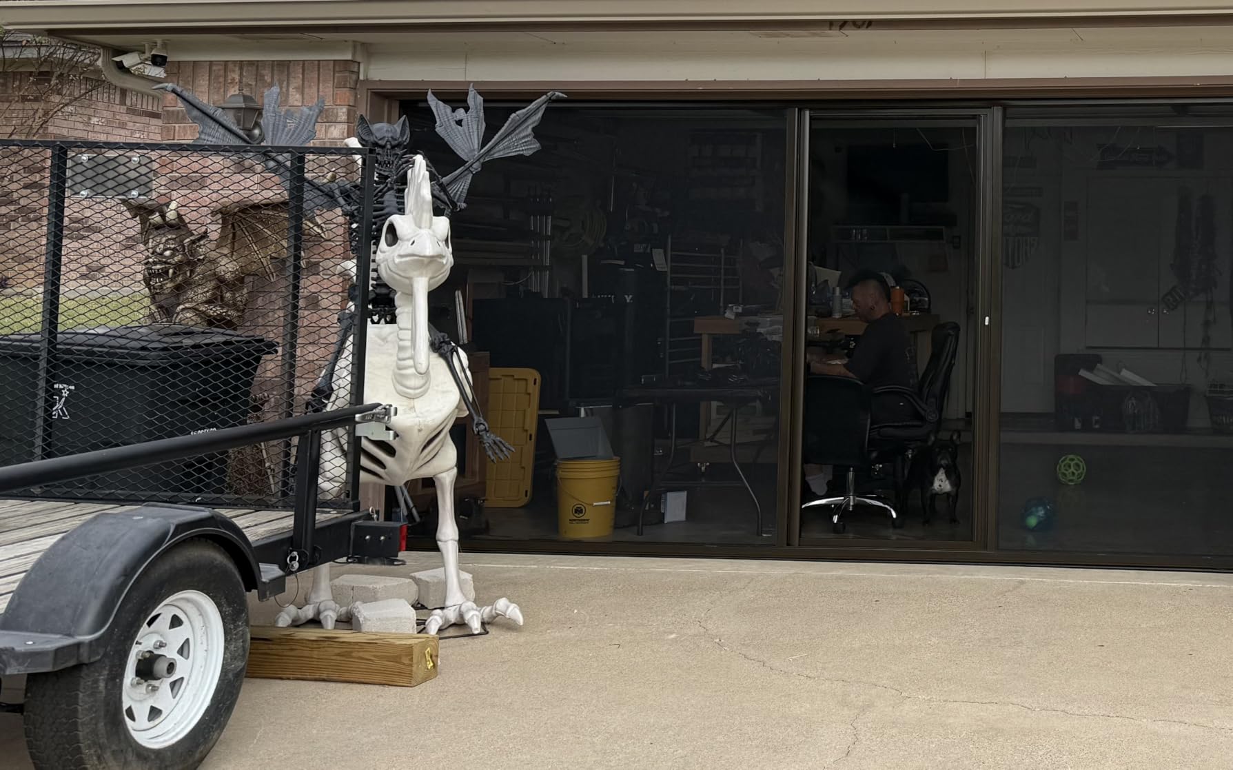 Garage Door Screen - Retractable Screen Door with Charcoal Fiberglass Mesh for Ventilation, Privacy, Protection, and Bug Control, Fits Various Garage Openings, White (16'Wx7'H) customer photo 1