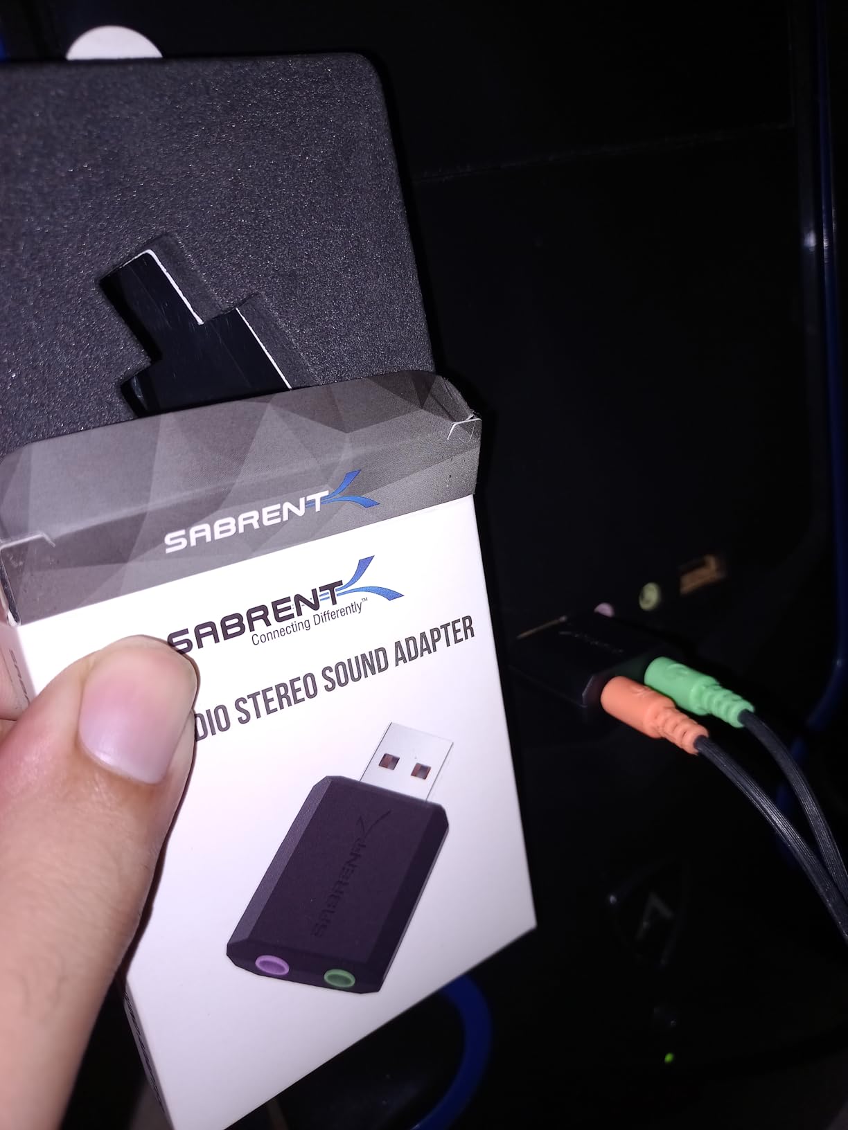 SABRENT USB External Stereo Sound Adapter for Windows and Mac. Plug and Play No Drivers Needed. (AU-MMSA) customer photo 1