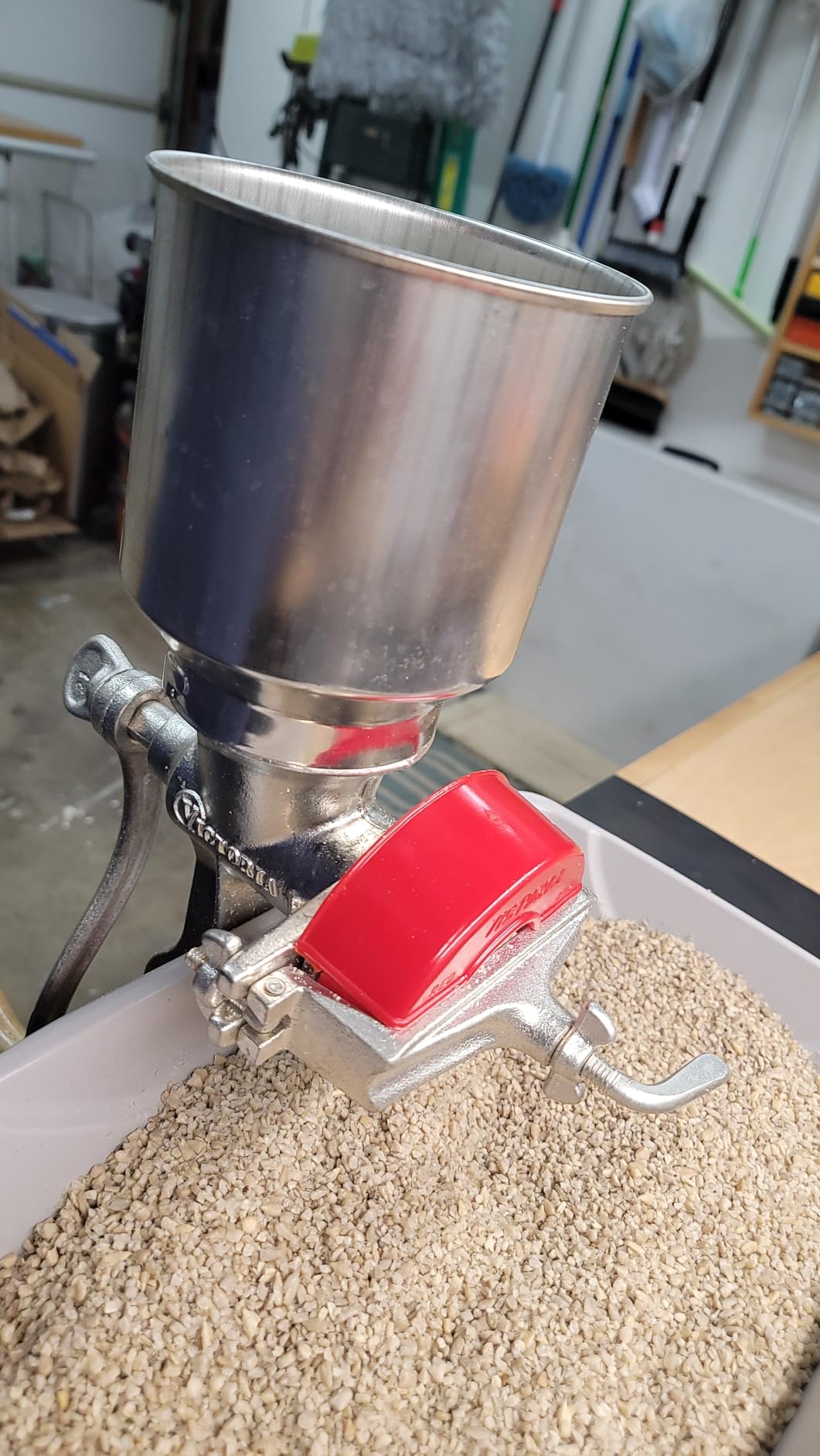 Victoria Manual Cast Iron Grain Mill with High Hopper, Premium Corn-Grinding Mill and Grain Grinder, Made in Colombia customer photo 1