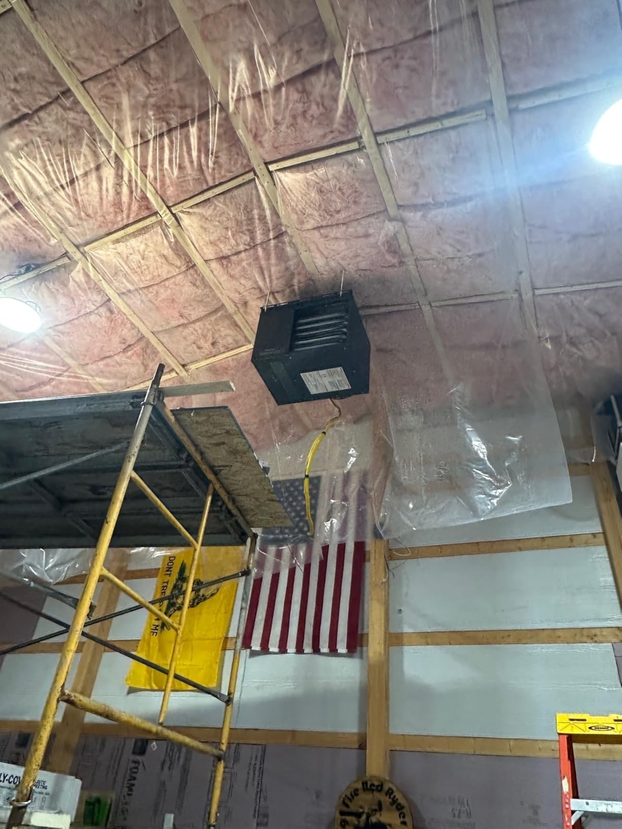 Mr. Heater F260560 Big Maxx MHU80NG Natural Gas Unit Heater, 80,000 BTU, Black customer photo 1