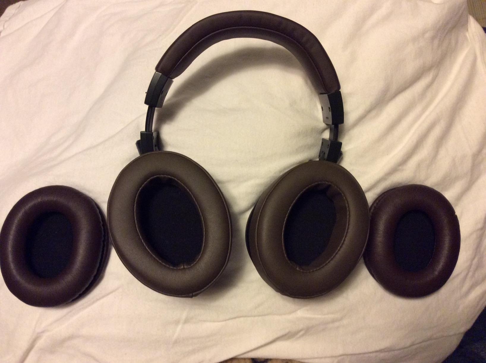 Brainwavz Replacement Earpads for ATH M50X, M50BT, Steelseries Arctis, Pro Wireless & Stealth 600, HyperX Cloud, AKG, SHURE, Philips & Many More Headphones, Memory Foam Ear Pad Cushions, Black Oval customer photo 2