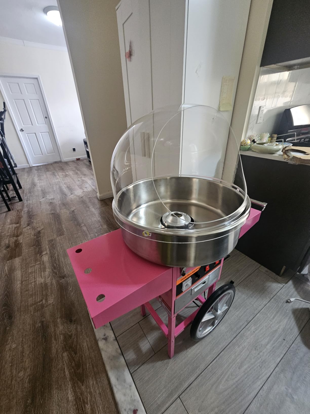 VIVO Pink 1030W Electric Cotton Candy Machine Cart, Mobile Rolling Candy Floss Maker with 20 inch Stainless Steel Bowl Sugar Scoop and Drawer, Easy Home or Commercial Use, CANDY-V002 customer photo 1