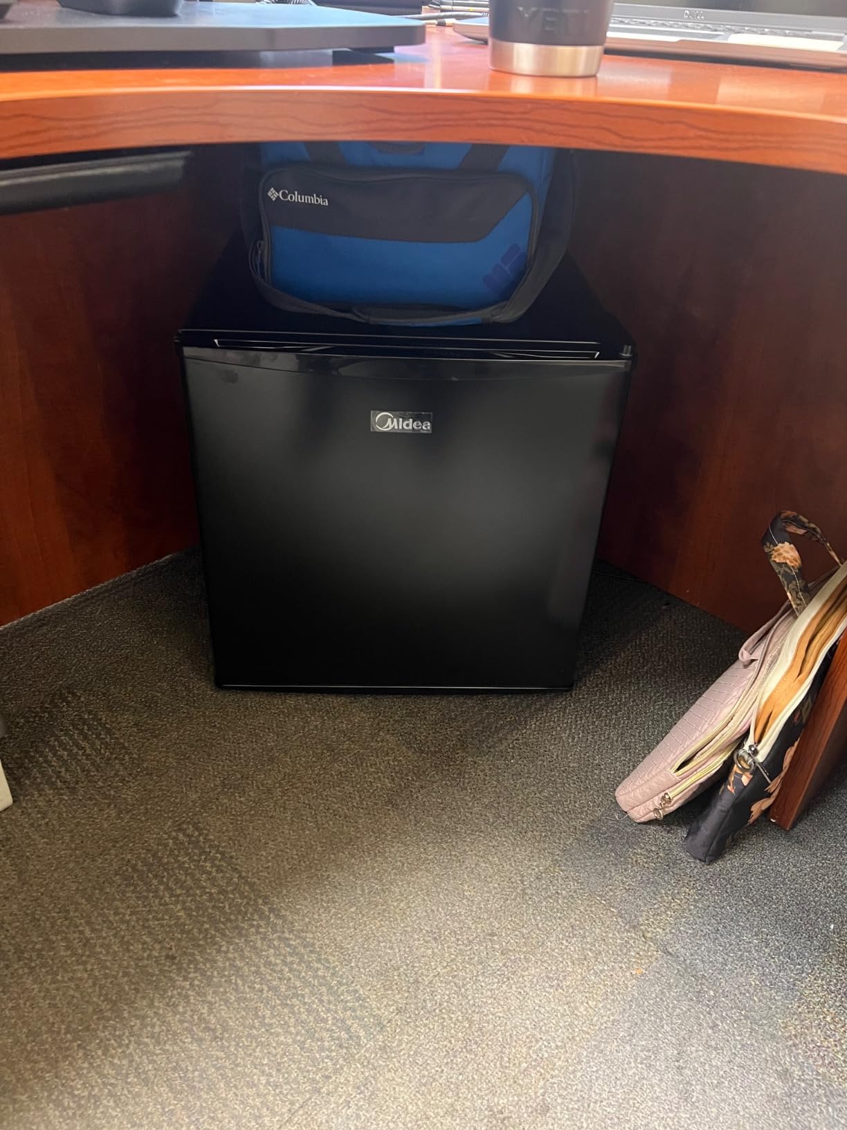 Midea WHS-65LB1 Compact Single Reversible Door Refrigerator, 1.6 Cubic Feet, Black customer photo 2