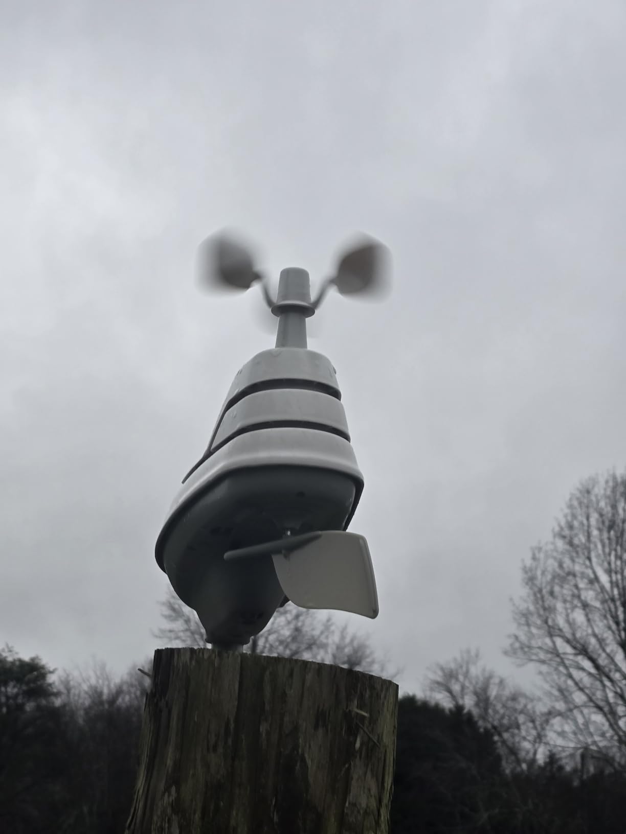 AcuRite Iris (5-in-1) Indoor/Outdoor Wireless Weather Station customer photo 1