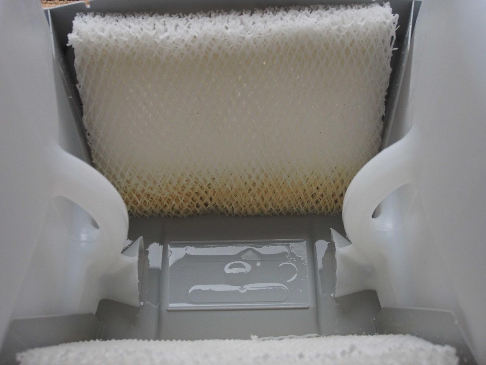 Vornado Evap40 Evaporative Humidifier with Adjustable Humidistat, 4-Gallon Capacity for Large Room Coverage up to 1,000 sq ft, 3 Speed Settings, Easy to Clean Dual Tank customer photo 1