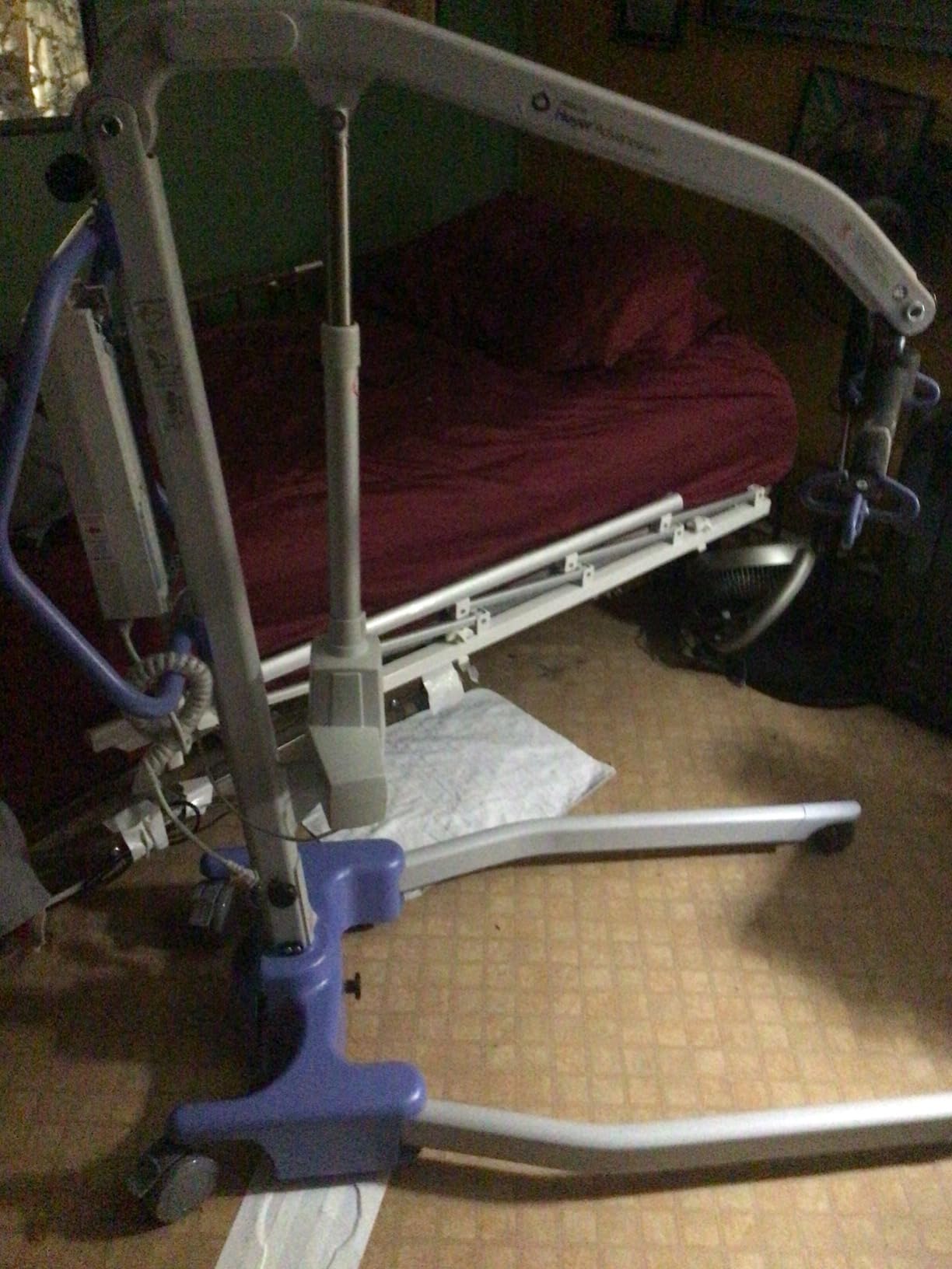 Joerns Hoyer Advance Portable Patient Lift | Electric Power | Lightweight and Robust | Safe Working Load 340 Lbs customer photo 2