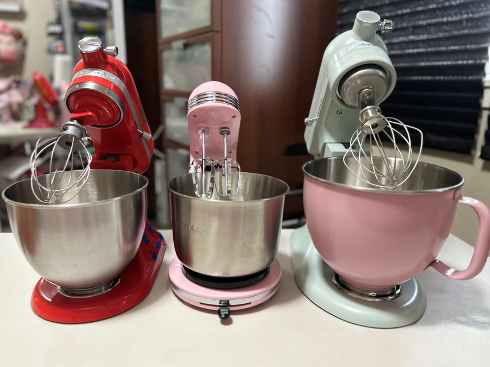 Dash Stand Mixer (Electric Mixer for Everyday Use): 6 Speed Stand Mixer with 3 Quart Stainless Steel Mixing Bowl, Dough Hooks & Mixer Beaters - Aqua customer photo 1