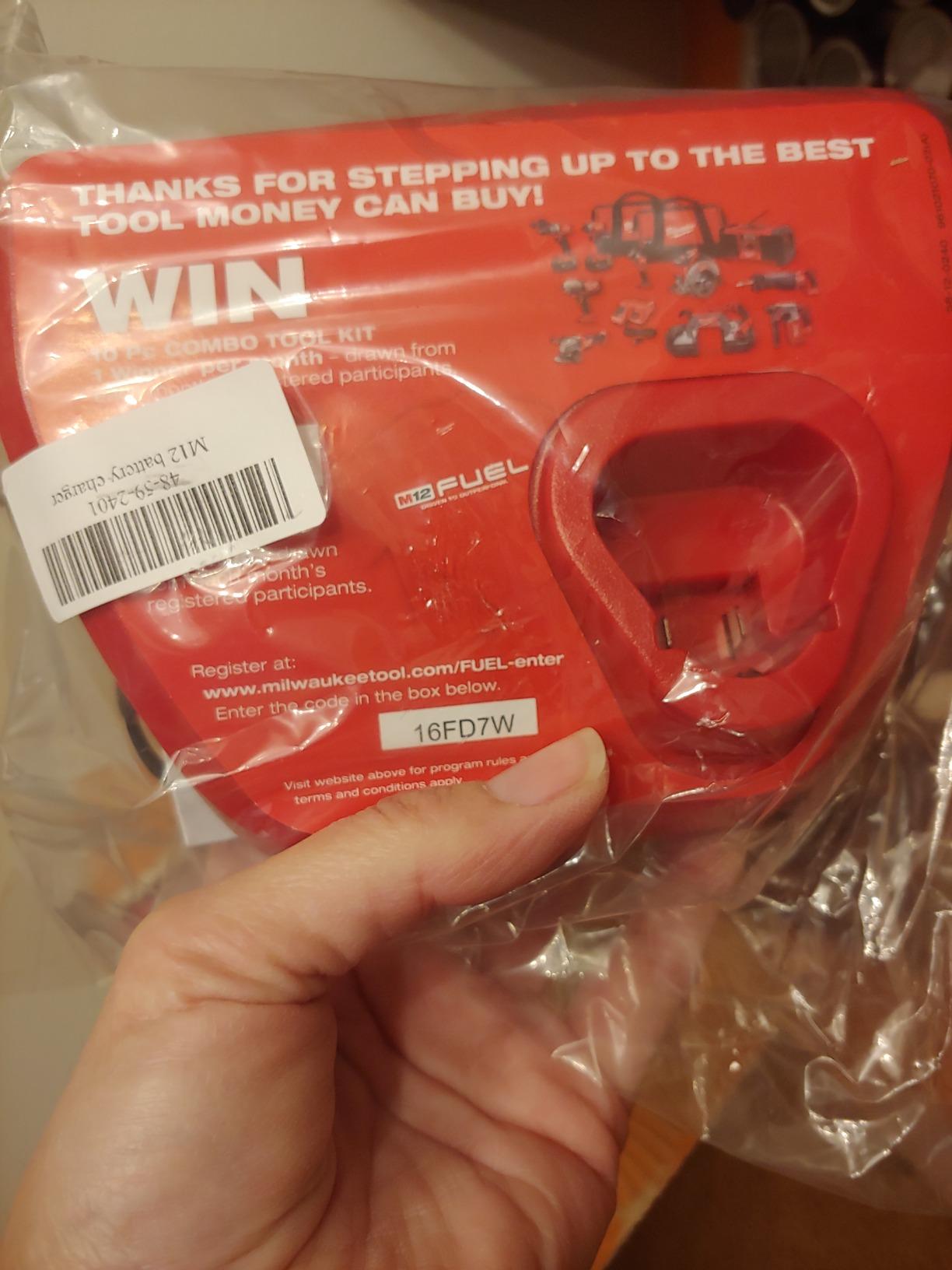 48-11-2420 (2) M12 REDLITHIUM 2.0 Compact 12V Batteries & M12 Lithium-ion Battery Charger (48-59-2401) KIT customer photo 1