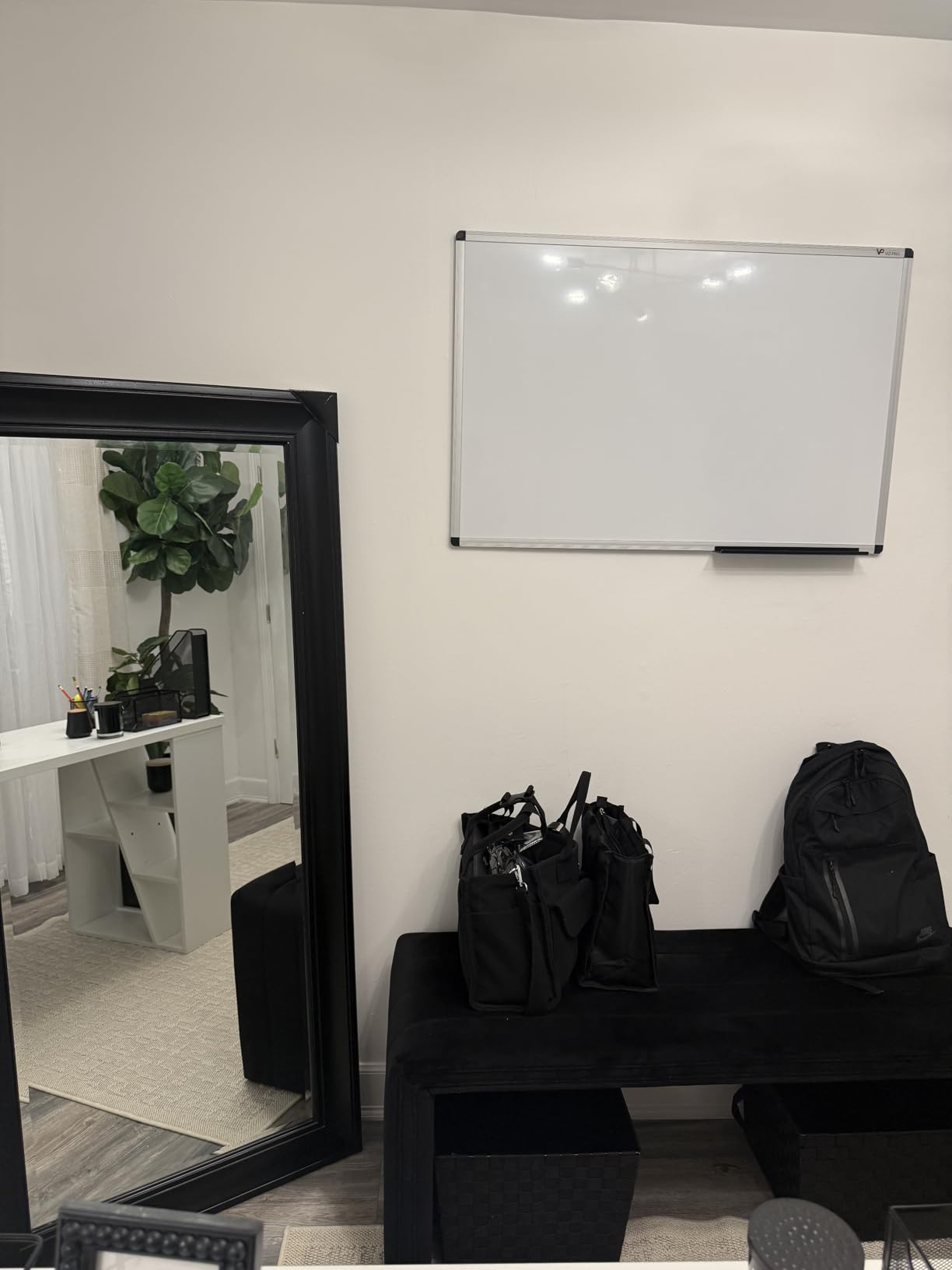 VIZ-PRO Magnetic Dry Erase Board, 36 X 24 Inches, Silver Aluminium Frame customer photo 2