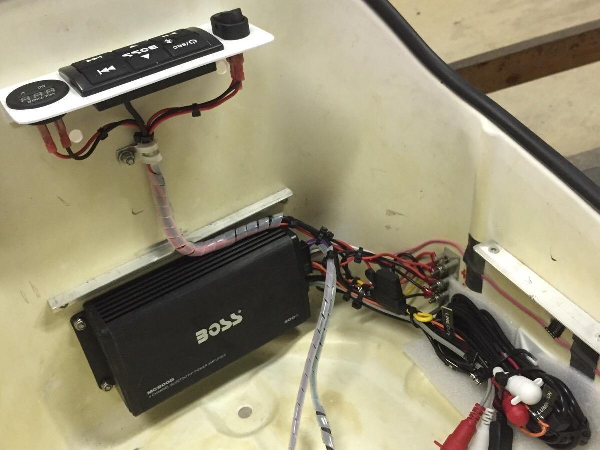 BOSS Audio Systems ASK904B.64 Marine Boat 6.5 inch Speakers and 4 Channel Amplifier - 500 High Output, Bluetooth Remote, USB and Auxiliary, Waterproof Pouch customer photo 1