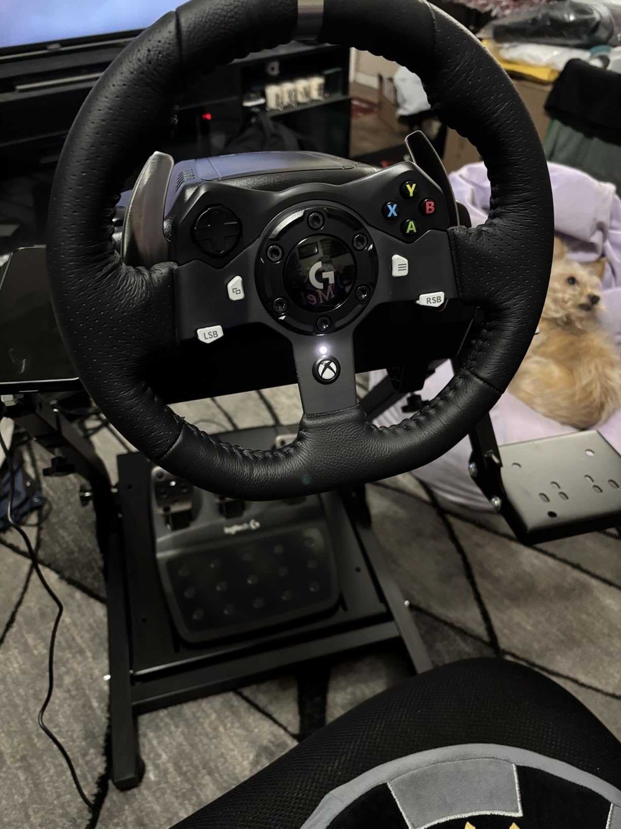 Logitech G920 Driving Force Racing Wheel and Floor Pedals, Real Force Feedback, Stainless Steel Paddle Shifters, Leather Steering Wheel Cover for Xbox Series X|S, Xbox One, PC, Mac - Black customer photo 2