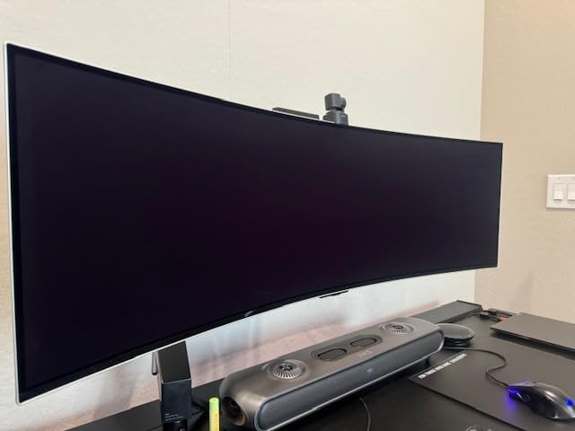 Screen Mom Screen Cleaner Spray and Microfiber Cloth 16oz Screen Cleaner Spray and Wipe for TV, Laptop, Computer, Phone, iPad, Car Screen Cleaning Kit Electronic Cleaner Spray customer photo 2