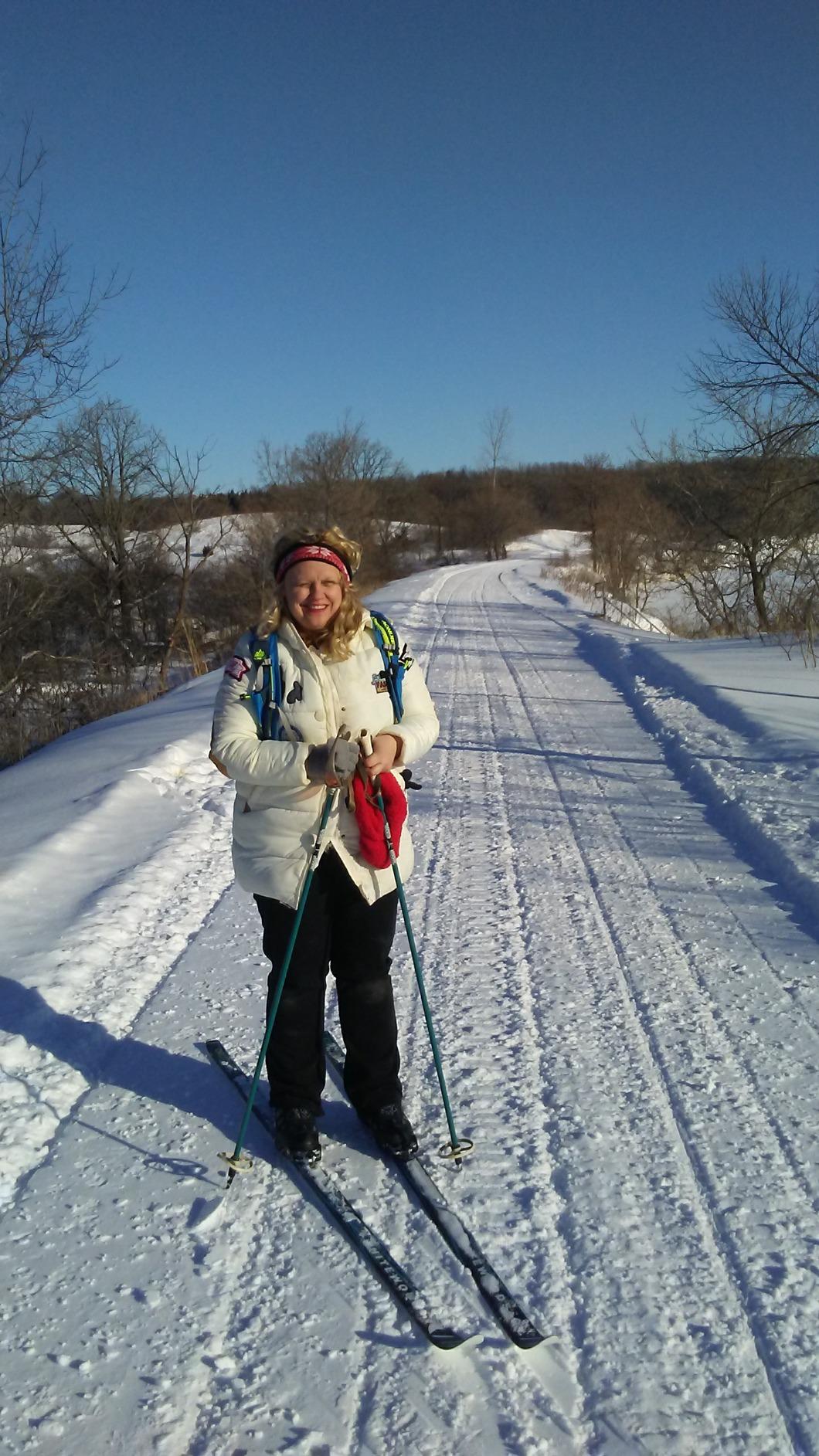 Whitewoods 75mm 3Pin Cross Country Ski Package; Boots, Bindings, Poles, Skis 197cm (for skiers 151-180 lbs.) customer photo 2