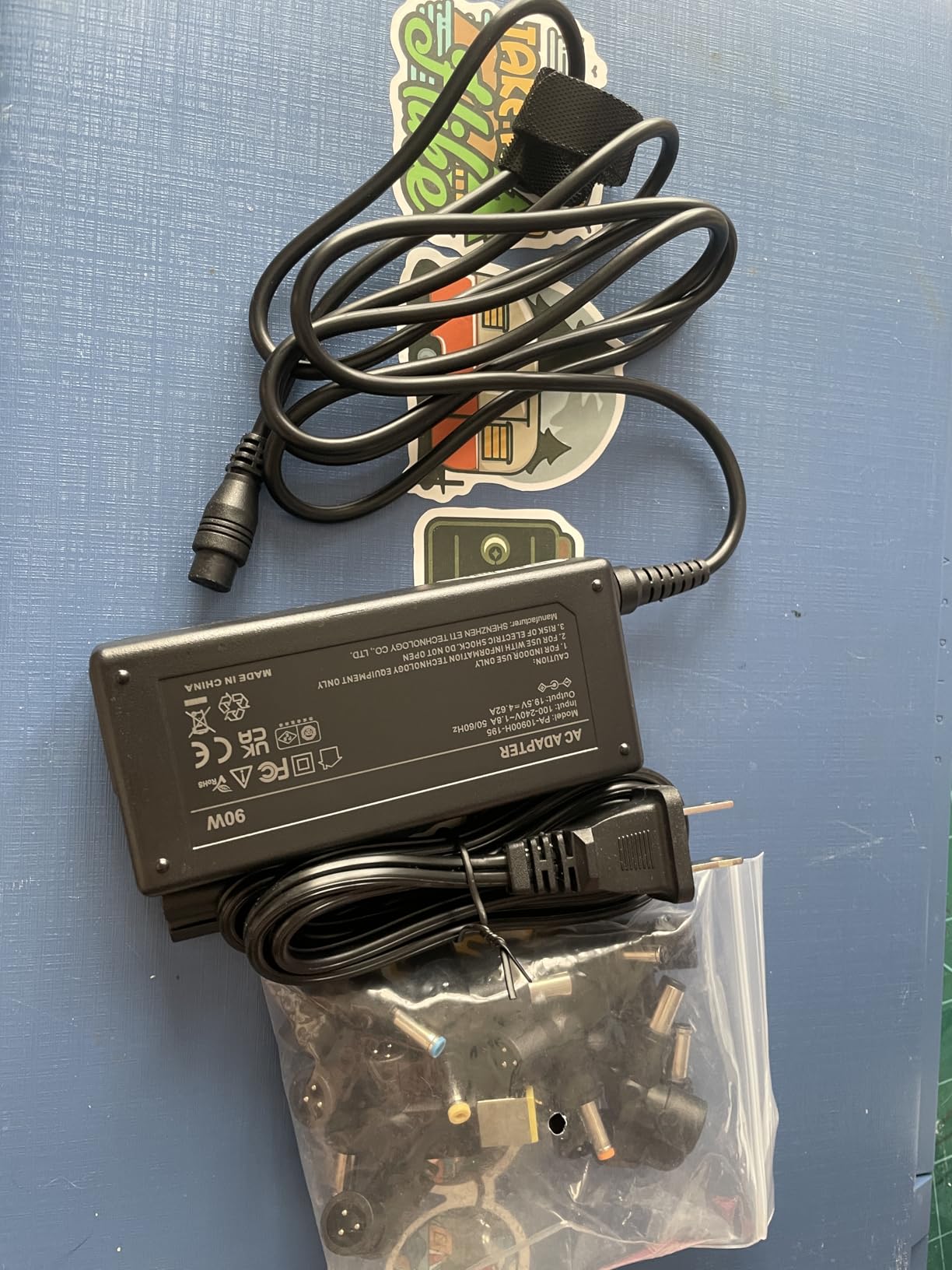 90W Universal AC Adapter Laptop Charger Replacement for Dell HP Acer Asus Lenovo IBM Toshiba Samsung Sony Fujitsu Notebook Ultrabook Chromebook Power Supply Cord customer photo 1