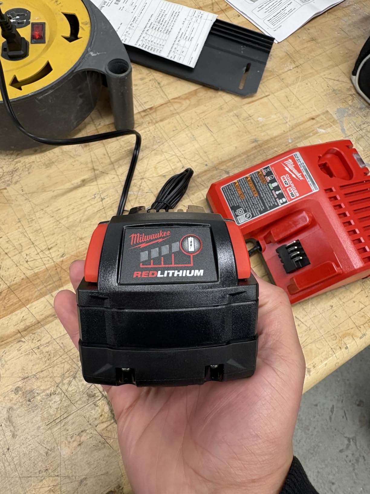 Milwaukee 48-59-1850 M18 RED LITHIUM XC 5.0 Ah Batteries (2) + 48-59-1812 M12 and M18 Multi Voltage Charger kit customer photo 1