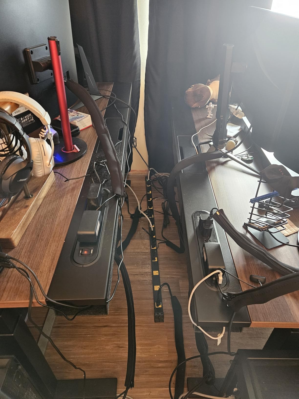 JOTO 4 Pack Cable Management Sleeve, 19-20 Inches Cord Organizer System with Zipper for TV Computer Office Home Entertainment - Black customer photo 1