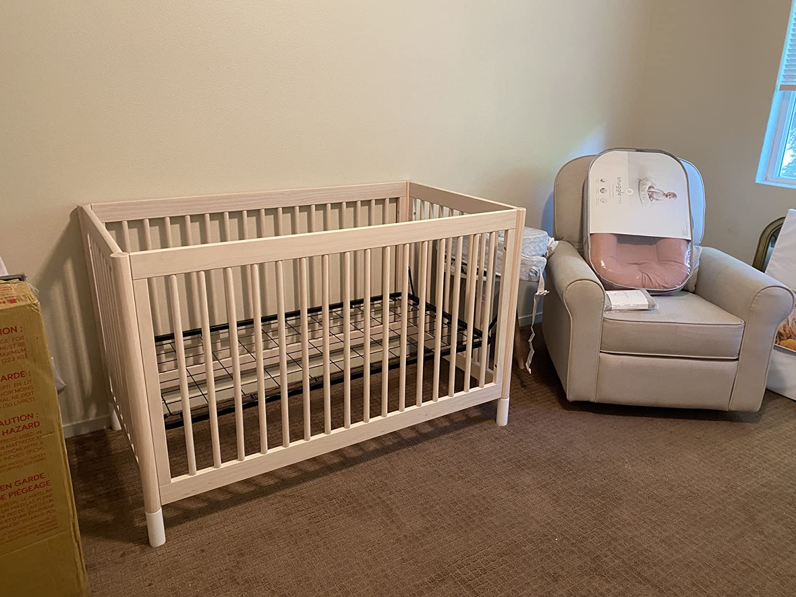 Babyletto Gelato 4-in-1 Convertible Baby Crib with Wooden Toddler Bed, Daybed & Full-Size Bed Conversion - GREENGUARD Gold Certified - 4 Adjustable Mattress Heights - Washed Natural & White customer photo 2