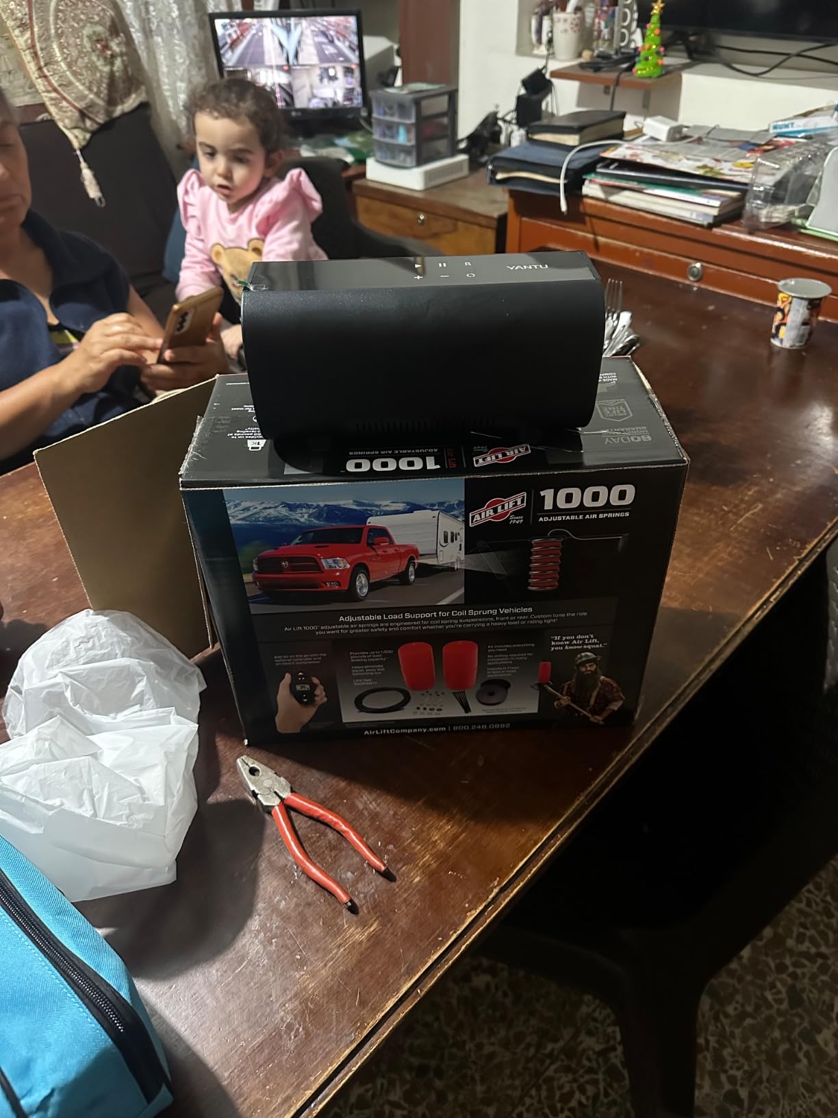Air Lift 1000 60901 Universal Air Suspension Kit customer photo 1
